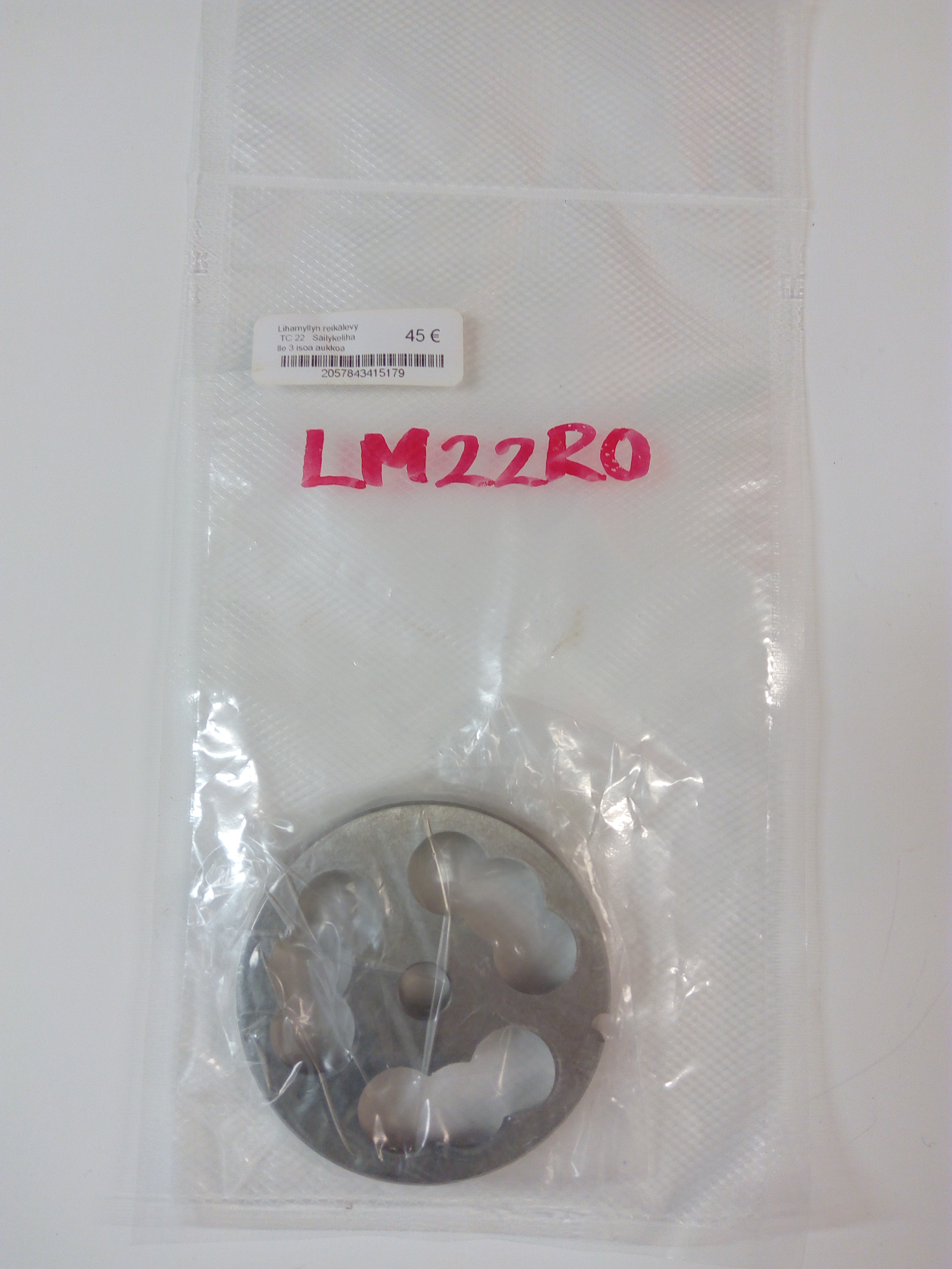 Lihamyllyn reikälevy TC 22   Säilykelihalle 3 isoa aukkoa                                                     