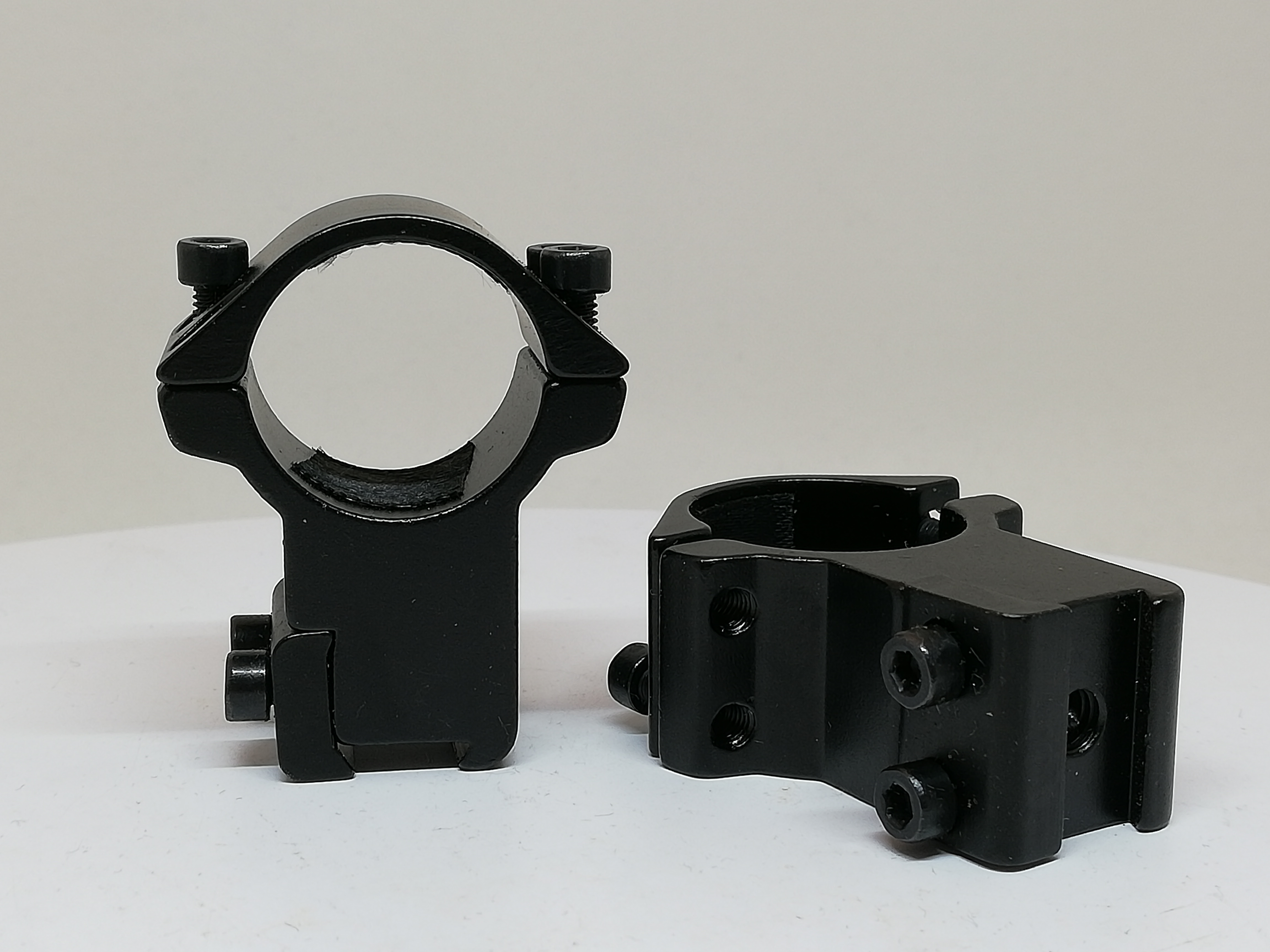 SportsMatch Tikka kiik.jalusta 1" korkea 11mm kiila 