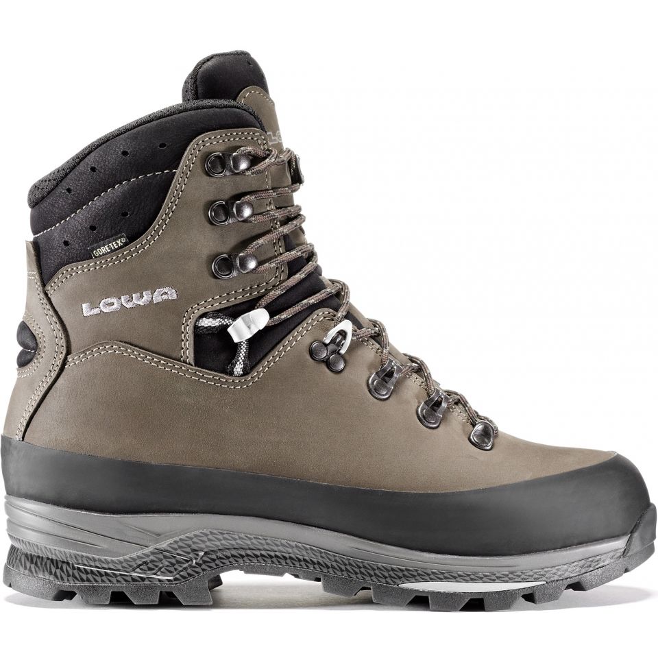 Lowa Tibet Gtx  WXL  metsästys/vaelluskengät koko 42