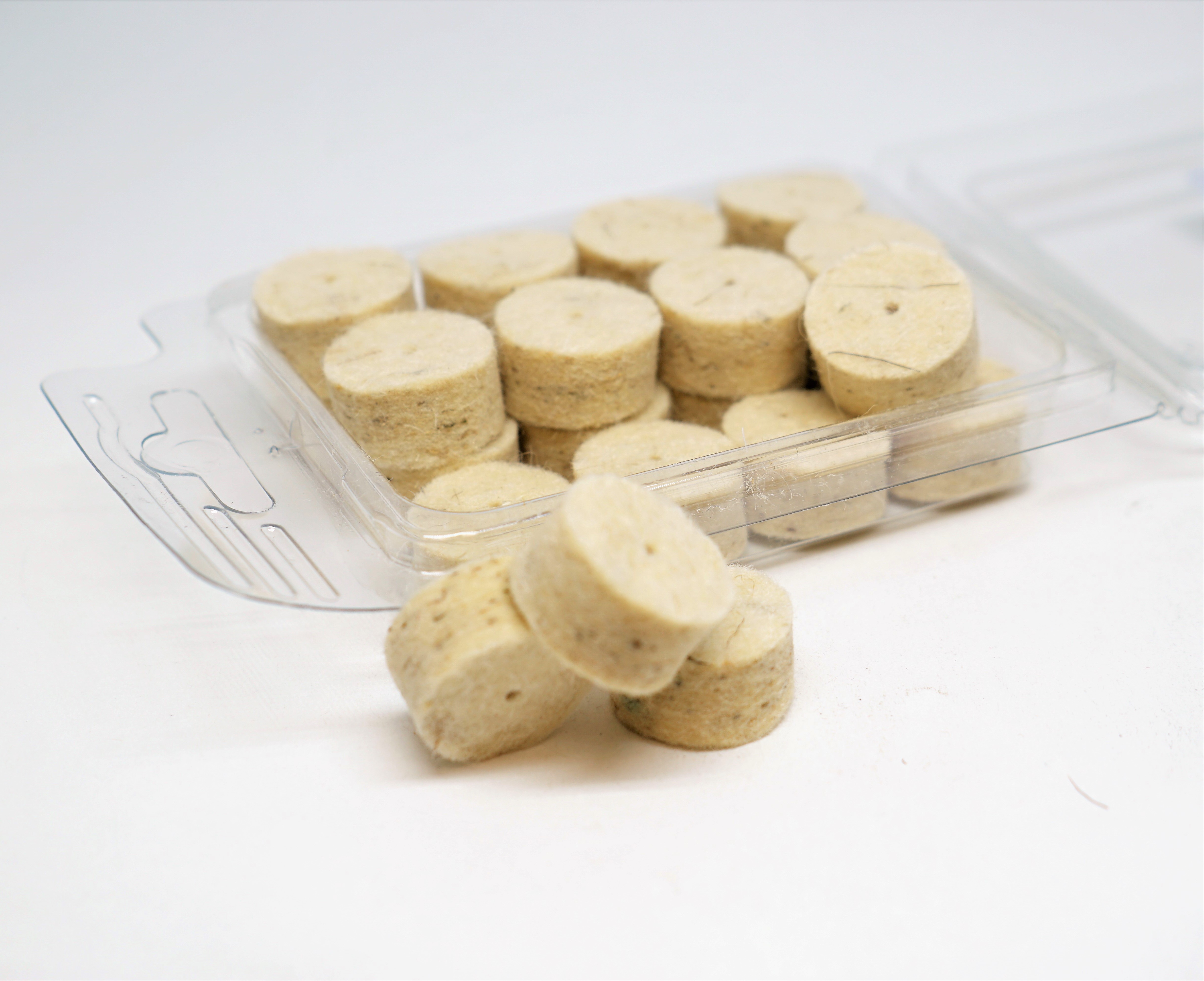 M.R. puhdistustuppo.haulikolle  12 cal.. 24 kpl rasia 