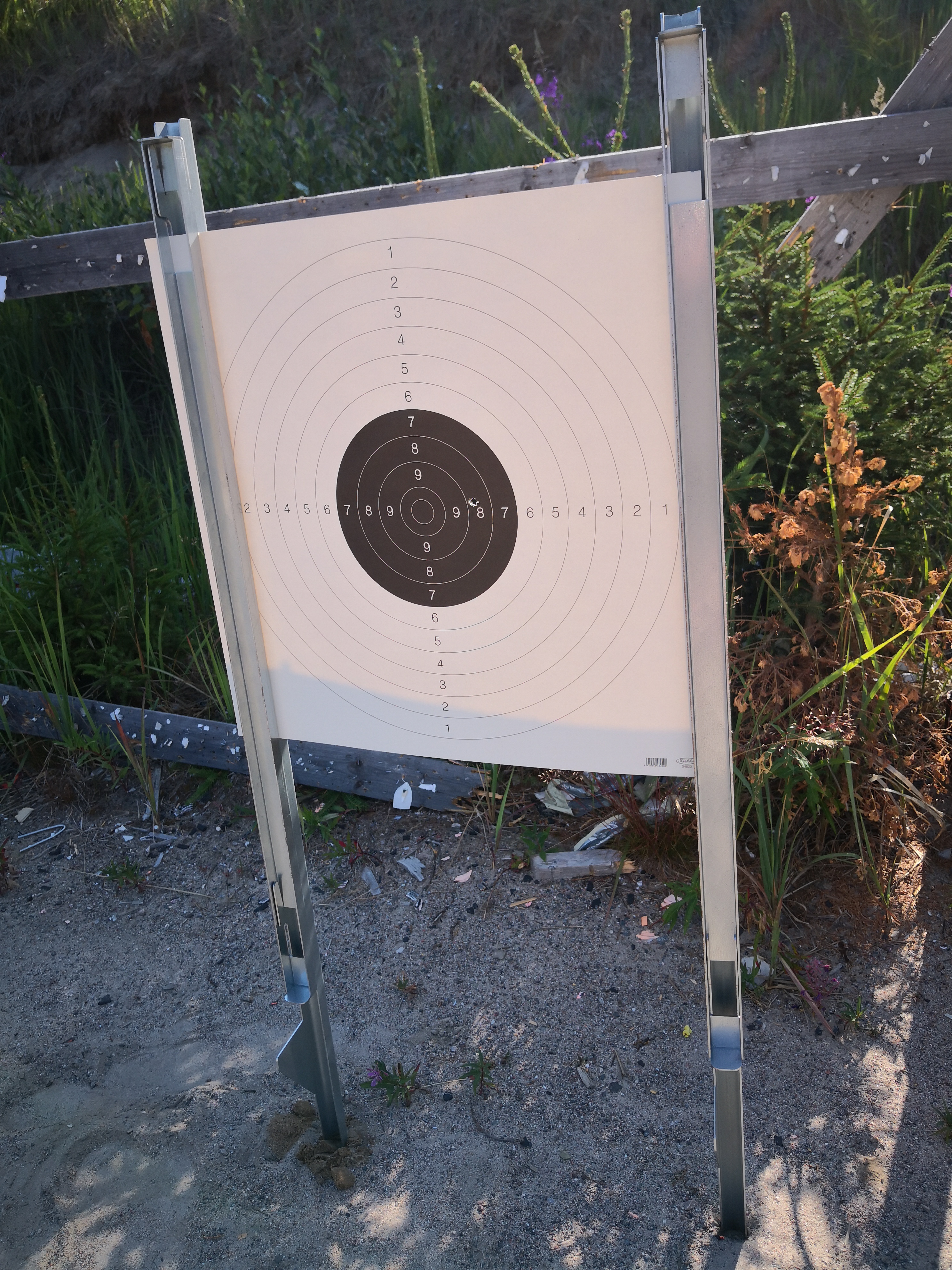 The Target Stand Tauluteline