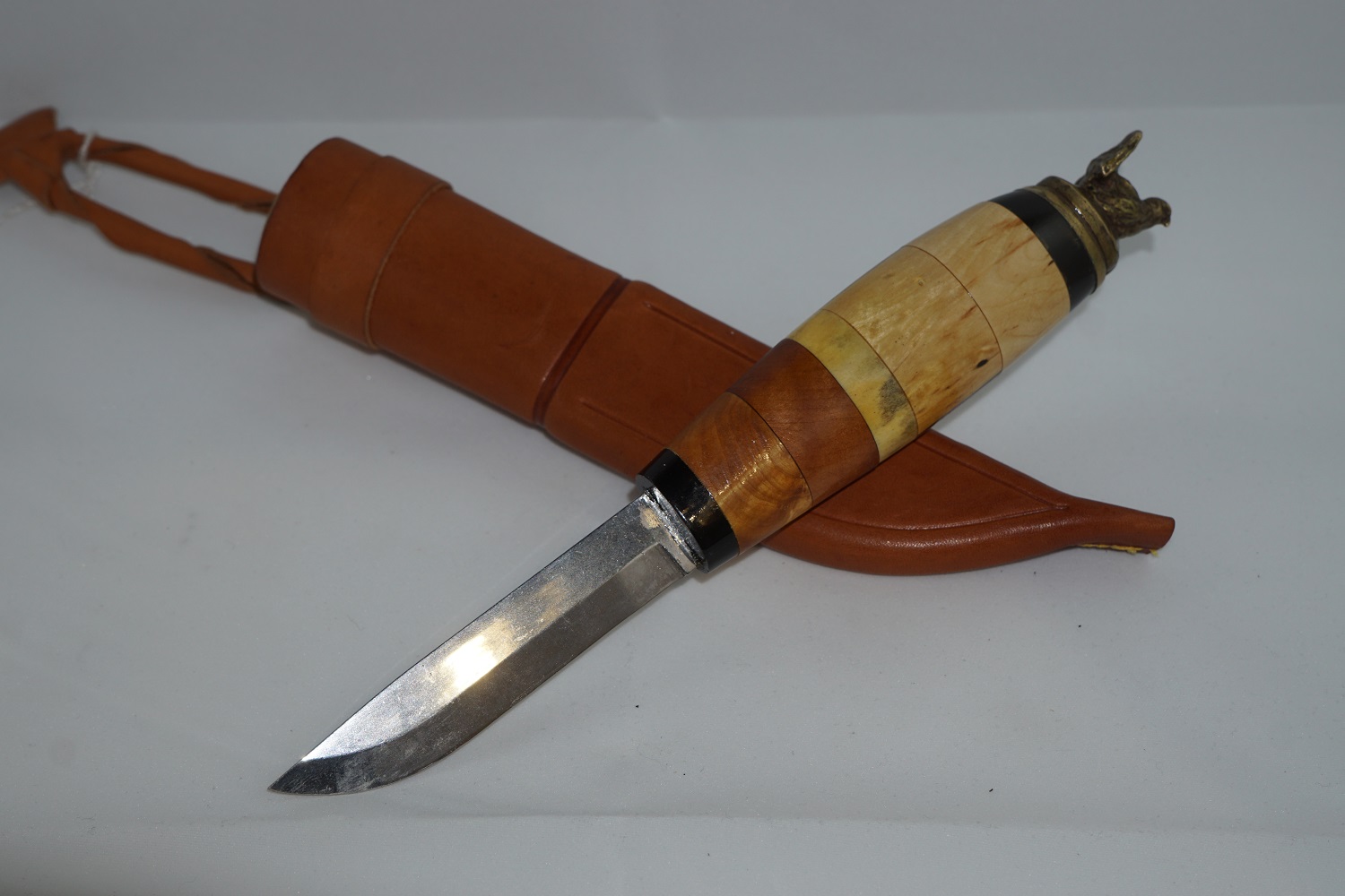 Puukko metso                                                                                                  