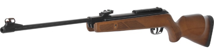 Gamo Hunter 440 ilmakivääri 4,5 mm  305m/s   +kiikari 4x40 gamo                                                                 