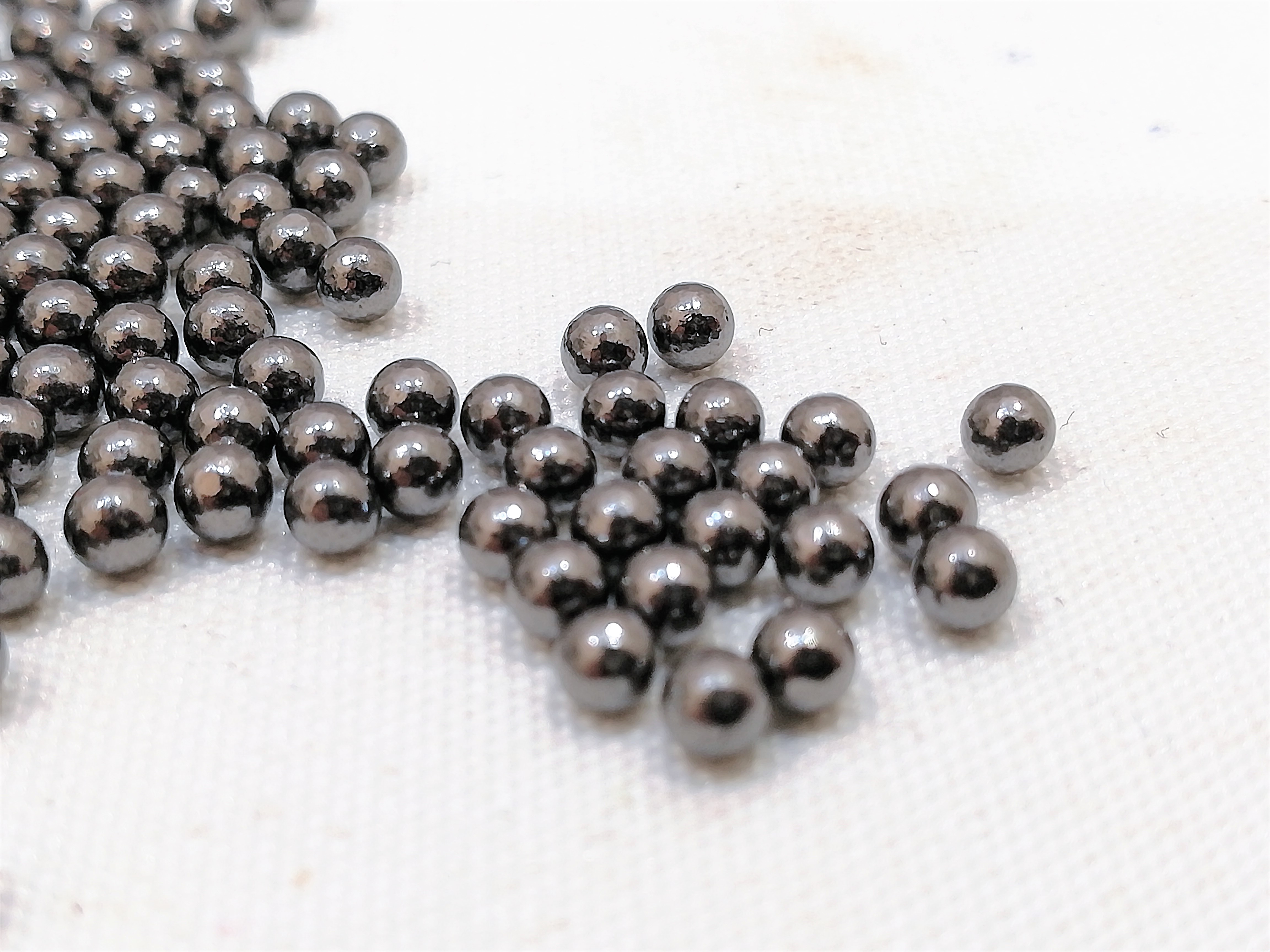 Lyijyhauli nro: 7,5 / 2,4 mm 1kg