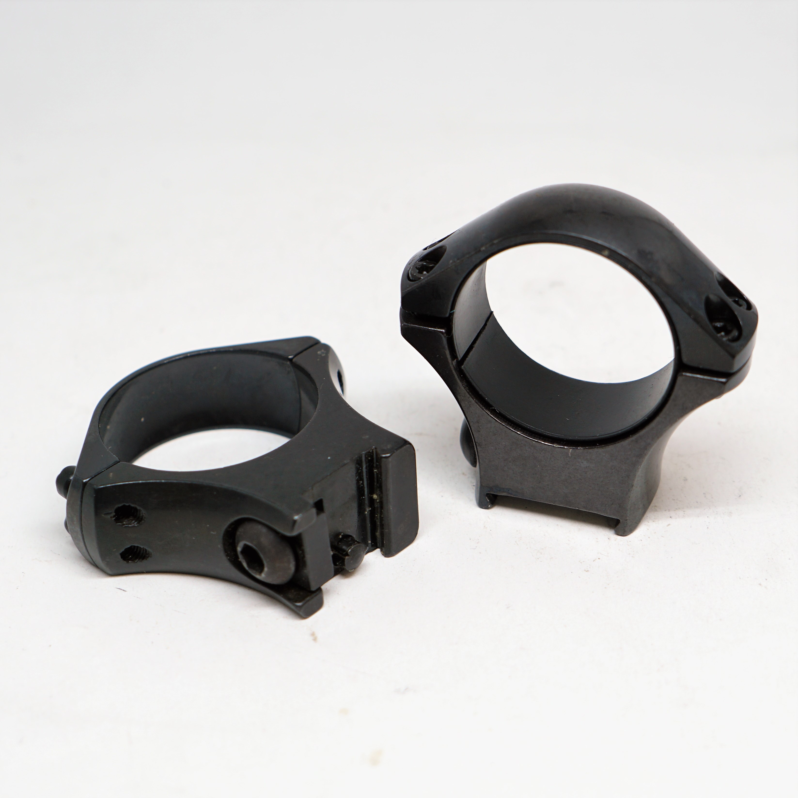 Optilock rengasjalka Sako 30mm  sinistetty                                                                    