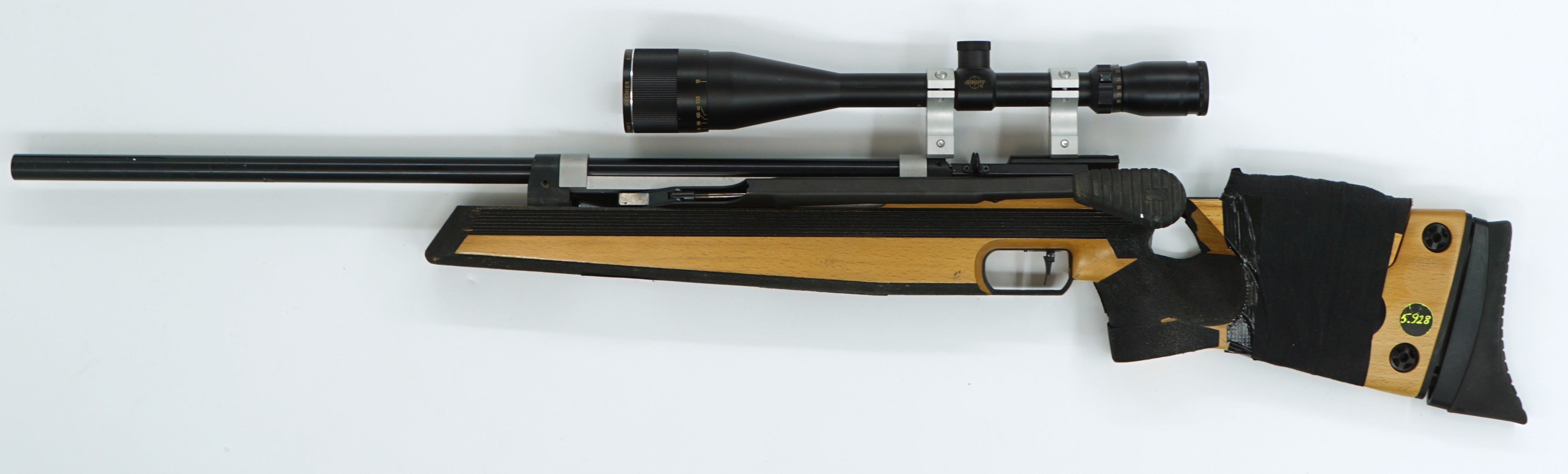 Anschutz SuperAir 2001 ilmakivääri 4,5 mm  vasenkätinen + 3-Dot kiikari käytetty