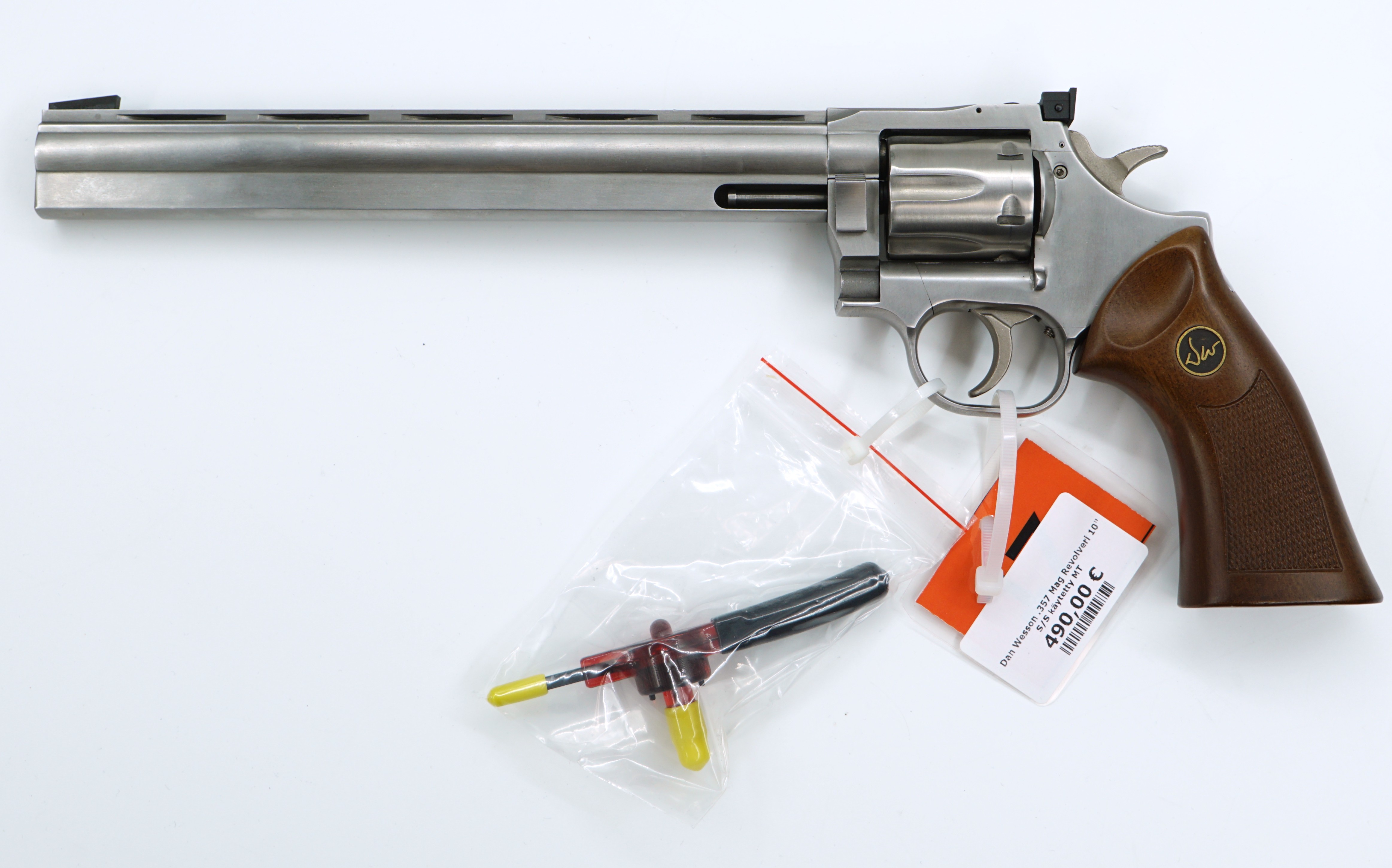 Dan Wesson .357 Mag Revolveri 10"  S/S   käytetty   MT
