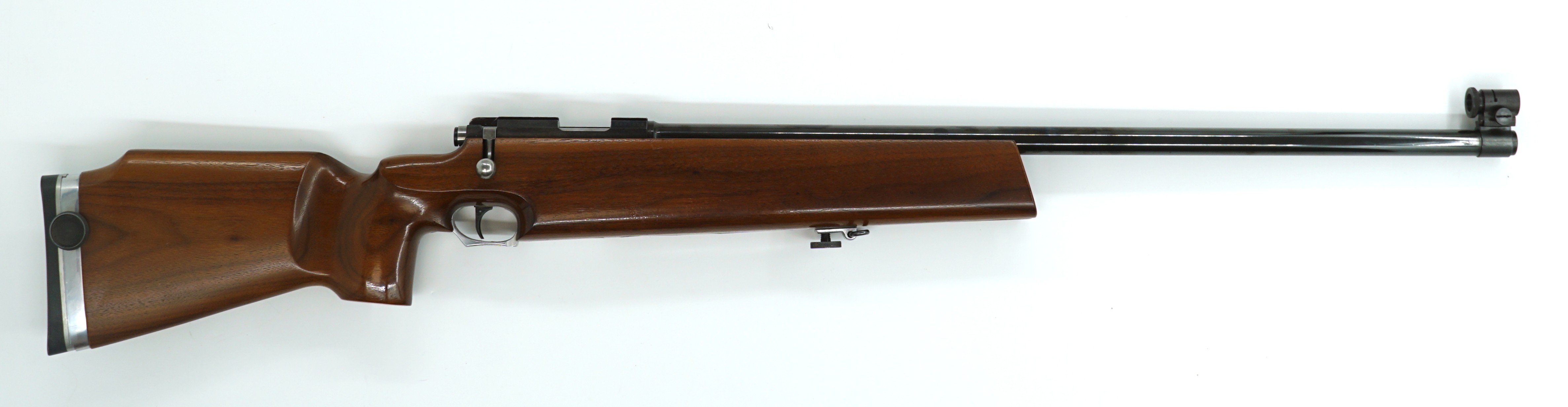 Valmet pikkuleijona 2002 Standard 22 lr, käytetty